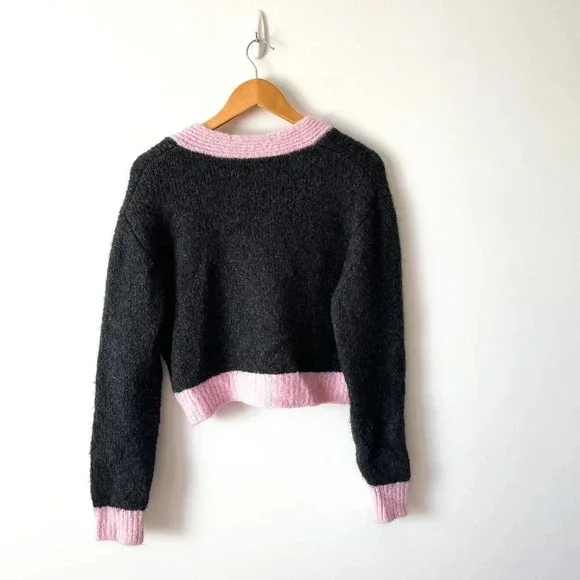 Zara Cropped Knit  Contrast Hem Cardigan Grey Pink Size Medium - Picture 6 of 8